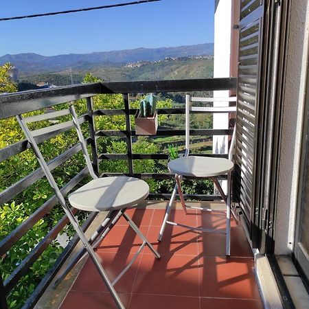 Apartamentos Cimo De Vila 瓦泽拉 外观 照片